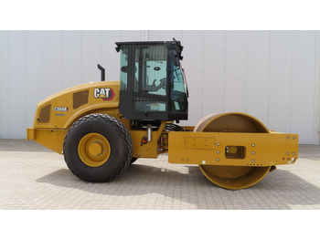 Compactor CATERPILLAR CS66B