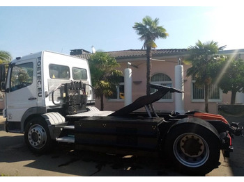 Truck MERCEDES-BENZ