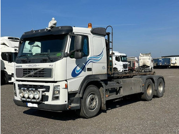 Hook lift truck VOLVO FM 440