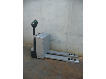 Pallet truck Jungheinrich EJE 120: picture 4