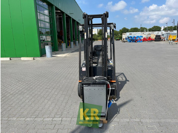 Truck mounted forklift Doosan B18T: picture 2