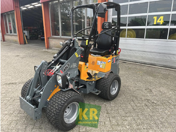 Compact loader GIANT