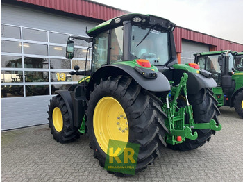 New Farm tractor John Deere 6120M: picture 5
