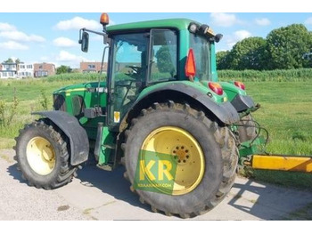 Farm tractor JOHN DEERE 6220