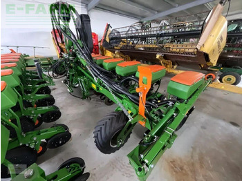 Precision sowing machine AMAZONE