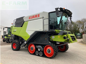 Combine harvester CLAAS