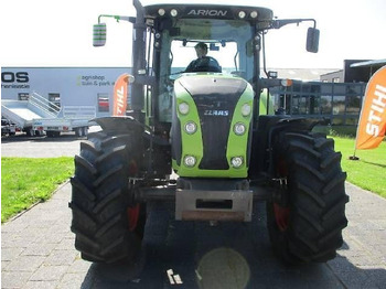 Farm tractor CLAAS arion 520: picture 2