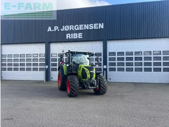 Farm tractor CLAAS Arion 550