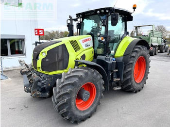 Farm tractor CLAAS Axion 830