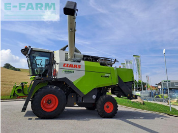 Combine harvester CLAAS