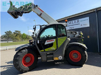 Telescopic handler CLAAS