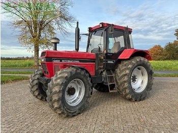 Farm tractor CASE IH
