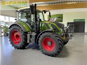 Farm tractor FENDT 516 Vario