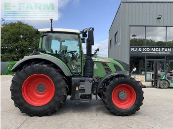 Farm tractor FENDT 720 Vario