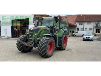 Farm tractor FENDT 724 Vario