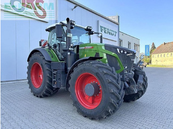 Farm tractor FENDT 939 Vario
