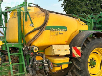 Trailed sprayer JOHN DEERE