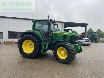 Farm tractor JOHN DEERE 7530