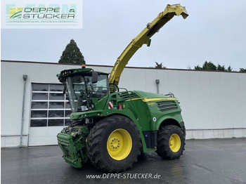 Forage harvester JOHN DEERE 8400