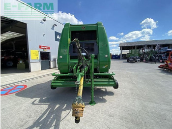 Square baler John Deere 864: picture 2 Square baler John Deere 864: picture 2