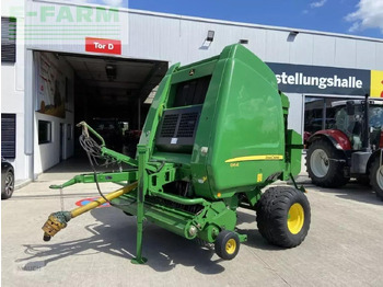 Square baler JOHN DEERE