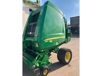 Square baler JOHN DEERE