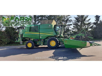 Combine harvester JOHN DEERE T670