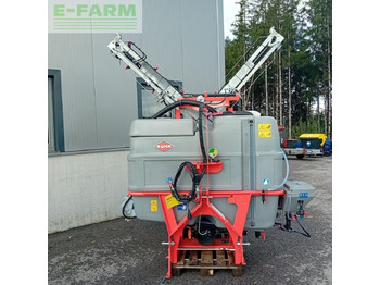 Trailed sprayer KUHN