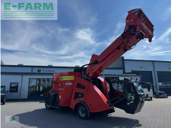 Livestock equipment KUHN