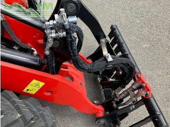 Compact loader Manitou mla 4-50: picture 3
