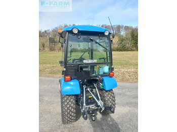 Farm tractor New Holland boomer 25: picture 2