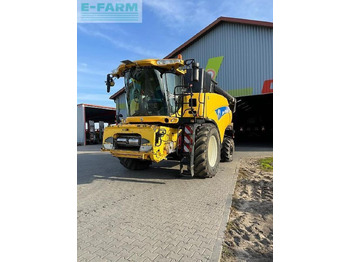 Combine harvester NEW HOLLAND CR9070