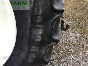 Farm tractor New Holland t 6020: picture 4