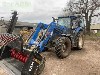 Farm tractor NEW HOLLAND T6