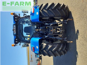Farm tractor New Holland t7-245ac: picture 3