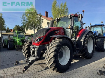 Farm tractor VALTRA T234