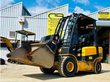 Telescopic handler JCB