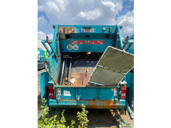 Garbage truck PORTEUR BOM 16T VOLVO GEESINK - 244767km- 2009 (4000): picture 2