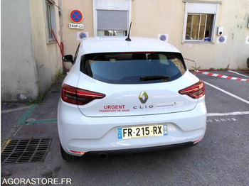 Car RENAULT