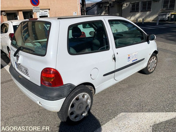 Car Renault Twingo - 2005 - 149 462 kms - 368 BLL 06: picture 4