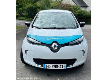Car RENAULT