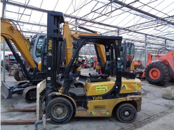 Forklift YALE