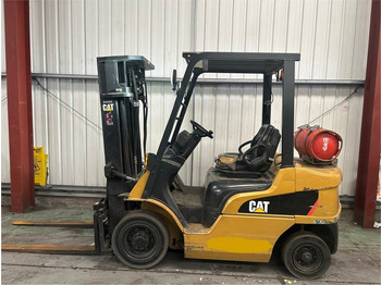 LPG forklift CATERPILLAR GP