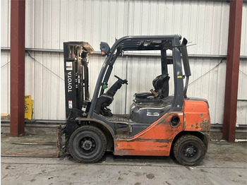 Diesel forklift TOYOTA FDF 25
