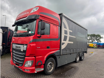 Curtainsider truck DAF XF 480