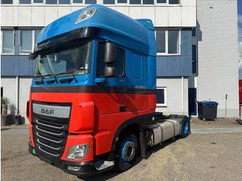 Tractor unit DAF XF 440