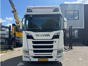 Tractor unit Scania R520 V8 NGS 6X4 EURO 6: picture 2