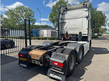 Tractor unit Scania R520 V8 NGS 6X4 EURO 6: picture 4