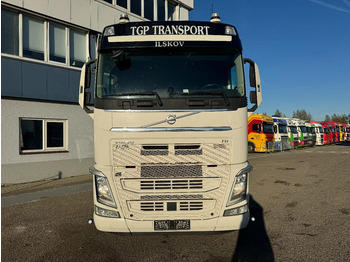 Tractor unit Volvo FH 460 6X2 EURO 6 CHASSIS 2021 STEERING AXLE SKIRTS: picture 2 Tractor unit Volvo FH 460 6X2 EURO 6 CHASSIS 2021 STEERING AXLE SKIRTS: picture 2
