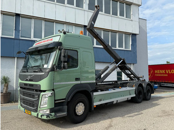 Hook lift truck VOLVO FM 410